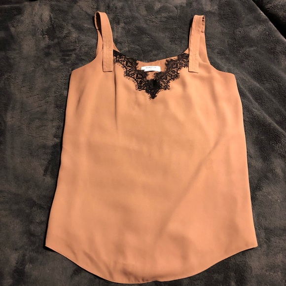 Aritzia lace camisole - Picture 2 of 2